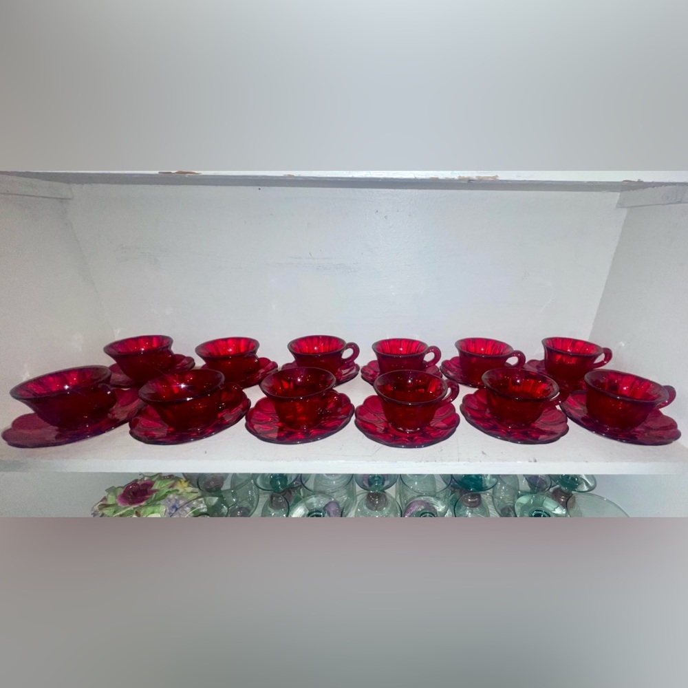 Viking Glass/New Martinsville Glass Co. - Vintage cups & saucers - Amberina red.
